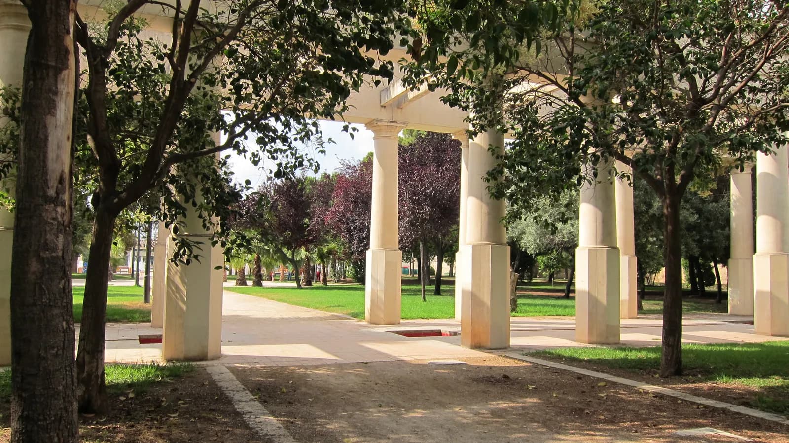 Jardín del Turia, park in Valencia