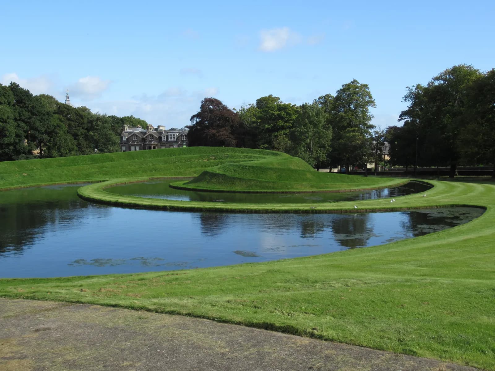Scottish National Gallery of Modern Art (Modern One), gallery in Scotland